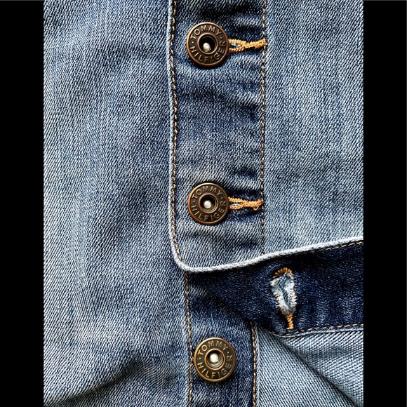 TOMMY HILFIGER Button Down Pocket Mini Jean Skirt - Picture 2 of 8